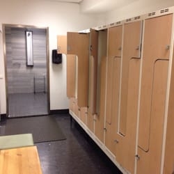 Friskis & Svettis City - Nice and tidy locker room.
