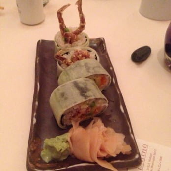 Nishino - Soft crab roll - Sushi Bars Near Me - Seattle, Washington Nishino - Soft crab roll - Sushi Bars Near Me - Seattle, Washington
