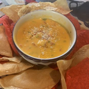 Chevys Fresh Mex - Chips and queso - Mexican Near Me - Sacramento, California