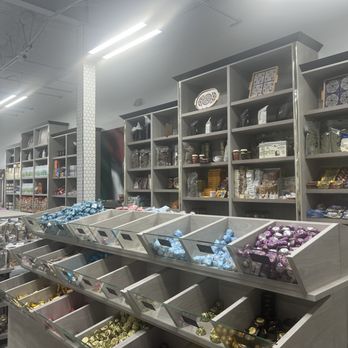 Roasted! - Chocolatiers & Shops Near Me - Temple Terrace, Florida