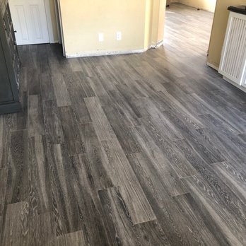Perimeter Tile Design - New flooring - Tiling Near Me