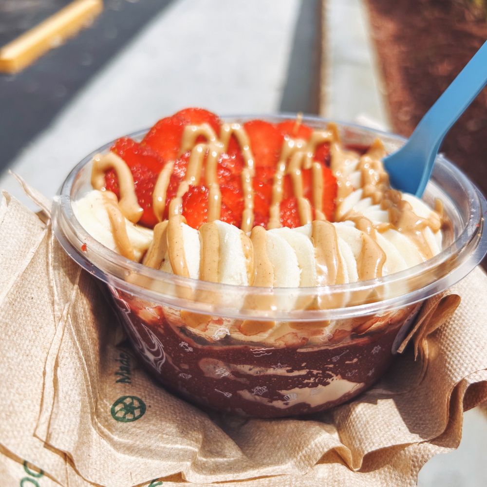 Playa Bowls - Custom açaí bowl - Juice Bars & Smoothies Near Me - Davie, Florida Playa Bowls - Custom açaí bowl - Juice Bars & Smoothies Near Me - Davie, Florida