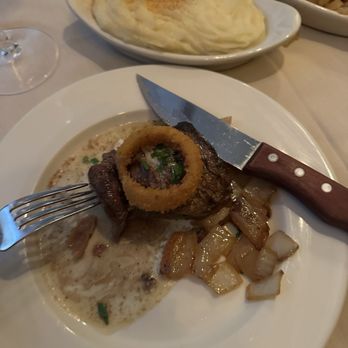 Eddie Martini's - Filet Mignon - Steakhouses Near Me - Wauwatosa, Wisconsin