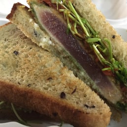 Grilled Garlic Ahi Sandwich