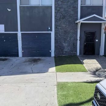 HighPoint Real Estate - heres a REAL photo of the apartment complex. Dont let them false advertise. - Property Management Near Me - Beverly Hills, California HighPoint Real Estate - heres a REAL photo of the apartment complex. Dont let them false advertise. - Property Management Near Me - Beverly Hills, California