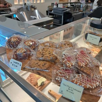 Cafe & Life Co - Bakery items - Breakfast & Brunch Near Me - Richmond, British Columbia