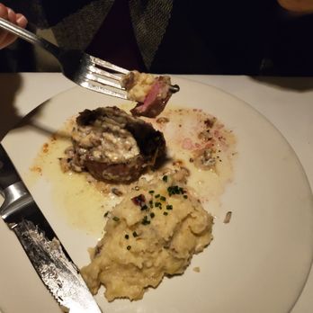 Chart House - Filet mignon with garlic mashed and truffle butter. - Seafood Near Me - Stateline, Nevada Chart House - Filet mignon with garlic mashed and truffle butter. - Seafood Near Me - Stateline, Nevada