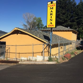 Lake Marina Inn - The outside - Hotels Near Me - Clearlake Oaks, California