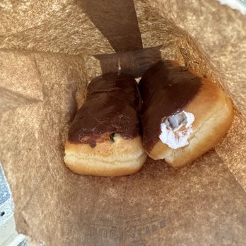 Daylight Donuts Effingham - 2 Filled Long John - Donuts Near Me - Effingham, Illinois Daylight Donuts Effingham - 2 Filled Long John - Donuts Near Me - Effingham, Illinois