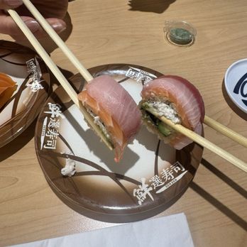 Waka Sakura - Conveyor Belt Sushi Near Me - Gardena, California Waka Sakura - Conveyor Belt Sushi Near Me - Gardena, California