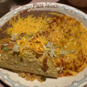 Plaza Jalisco - #10 on a Monday night.  Nothing better, expect a margarita to pair with it. - Mexican Near Me - Napavine, Washington