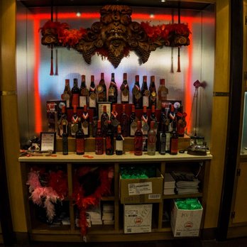 Dirty Laundry Winery - Wineries Near Me - Summerland, British Columbia
