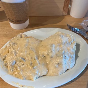 Elite Week @ Maple Street Biscuit Co. - Best biscuit and gravy I think I've ever had - Breakfast & Brunch Near Me - Keller, Texas Elite Week @ Maple Street Biscuit Co. - Best biscuit and gravy I think I've ever had - Breakfast & Brunch Near Me - Keller, Texas