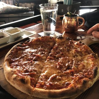 SFIZIO Italian Kitchen - Pizza, recommended by the server. Delicious. - Italian Near Me - Phoenix, Arizona