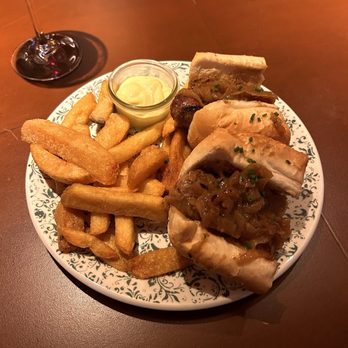 Jackman & Co - Sheboygan Brat & a Beer - Gastropubs Near Me - Glenview, Illinois