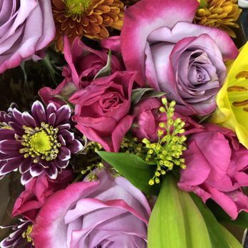 H-E-B - HEB flowers $9.99 - Grocery Near Me - Cypress, Texas