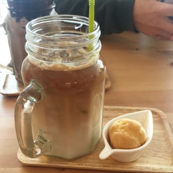 Cafe Maji - french vanilla latte - Coffee & Tea Near Me - Artesia, California