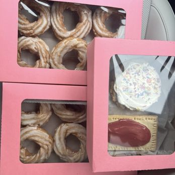 Gluten Free Goose - French crueler, pop tart, sprinkle cookie - Bakeries Near Me - Nashville, Tennessee