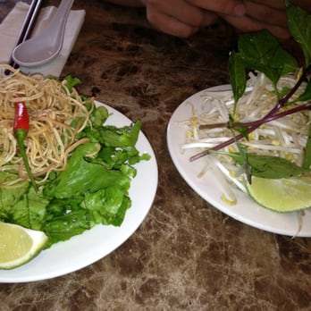 Hoi An Cafe - Many greens for pho *thumbs up* - Vietnamese Near Me - Vancouver, British Columbia