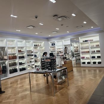 Coach - Men's Clothing Near Me - Charlotte, North Carolina Coach - Men's Clothing Near Me - Charlotte, North Carolina