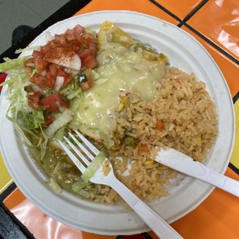 Taqueria Cinco - Enchiladas de pollo - Mexican Near Me - Groton, Connecticut