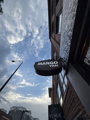 Mango Thai by null