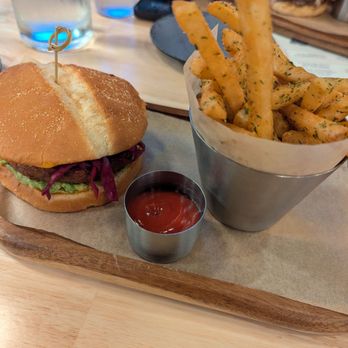 Clara's Junction - Beyond Burger - Barbeque Near Me - Santa Clara, California