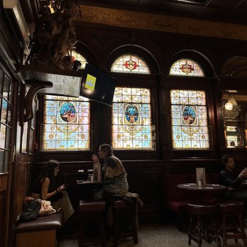 The Stag's Head - Nice stained glass and carved wood indoors - Irish Pub Near Me - Dublin, D The Stag's Head - Nice stained glass and carved wood indoors - Irish Pub Near Me - Dublin, D