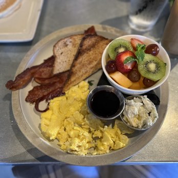 Toast - Eggs Your Way - Breakfast & Brunch Near Me - Temecula, California