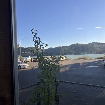 Kour Thai - Thai Near Me - Clearlake, California