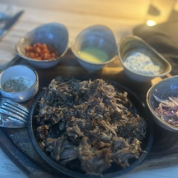 Violí Oakbrook - Slow roasted lamb gyro - Greek Near Me - Oak Brook, Illinois