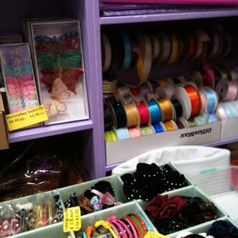 S & V Collections - Hair accessories & ribbons - Wedding Planning Near Me - San Francisco, California S & V Collections - Hair accessories & ribbons - Wedding Planning Near Me - San Francisco, California