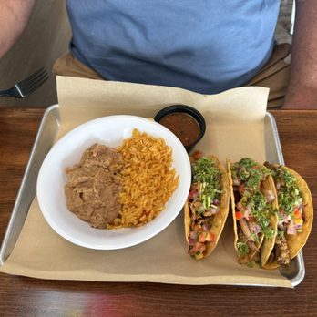Cinco TacoBar - Crunchy taco meal - Mexican Near Me - San Leandro, California