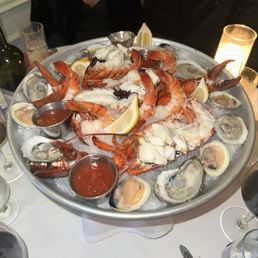 Seafood tower for 3 Seafood tower for 3