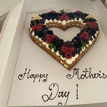 Macarons by Mila Pastry - Custom Cakes Near Me Macarons by Mila Pastry - Custom Cakes Near Me