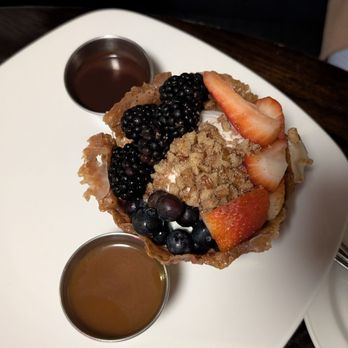 The Grand Marlin - Praline basket - Seafood Near Me - Gulf Breeze, Florida