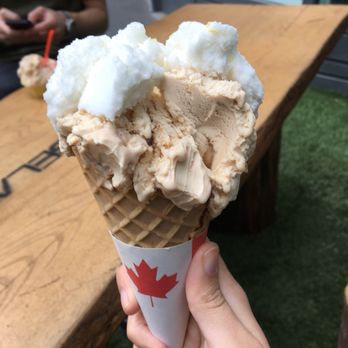 00 Gelato - Lemon and hazelnut on a waffle cone! - Ice Cream & Frozen Yogurt Near Me - Toronto, Ontario
