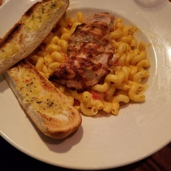 Hard Rock Cafe - Chicken pasta - American Near Me - Helsinki, 18 Hard Rock Cafe - Chicken pasta - American Near Me - Helsinki, 18
