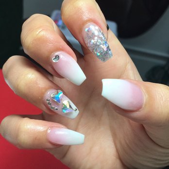 Greenwood Nails and Spa - Nail Salons Near Me - Seattle, Washington