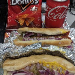 Susie's Hot Dog Stand - Lunch!