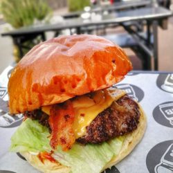 Black Box Burger - Bacon Cheeseburger
