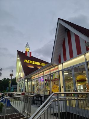 Red Rooster Drive-In by null