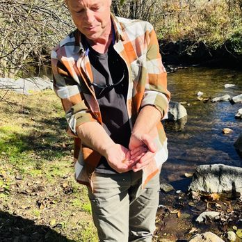 Bold Rock Nellysford Cidery - Me. Holding a crayfish! - Tours Near Me - Nellysford, Virginia Bold Rock Nellysford Cidery - Me. Holding a crayfish! - Tours Near Me - Nellysford, Virginia