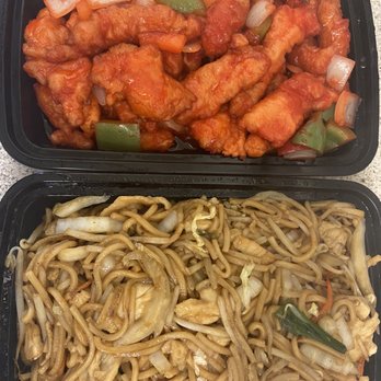 China Pepper - Sweet and sour was good, didn't taste fresh tho. The pan fried noodles is what I won't get ever again. - Szechuan Near Me - Rancho Cucamonga, California China Pepper - Sweet and sour was good, didn't taste fresh tho. The pan fried noodles is what I won't get ever again. - Szechuan Near Me - Rancho Cucamonga, California