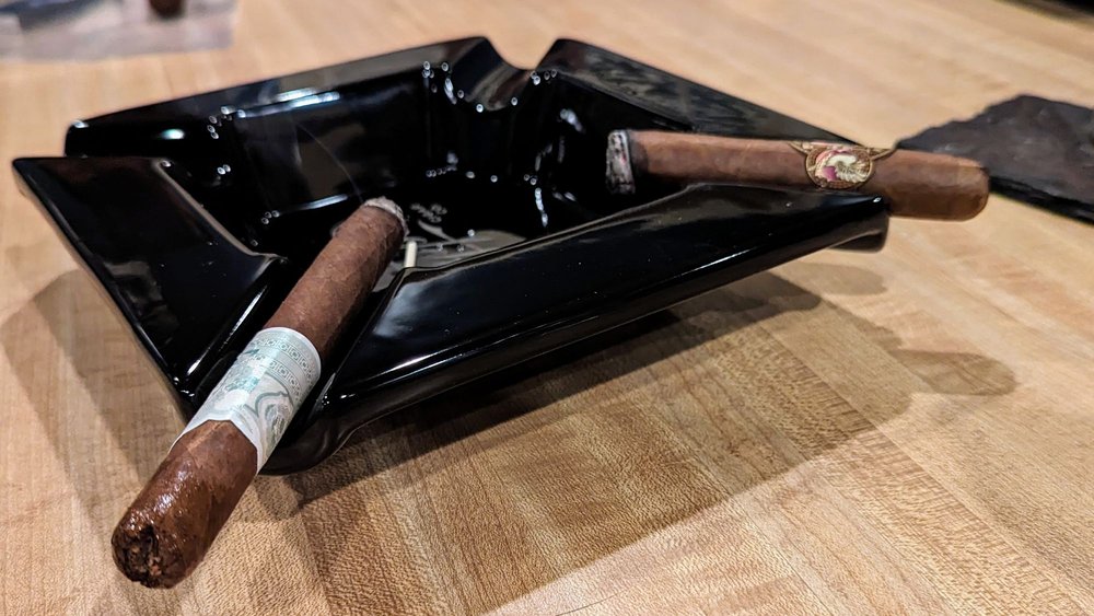 Social spots from Vitola's