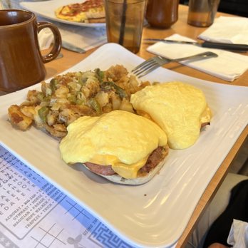 Foodies - Jersey Benedict - Waffles Near Me - South Hackensack, New Jersey
