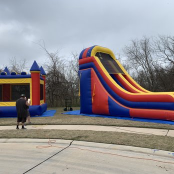 Brazos Bounce - Bounce House Rentals Near Me Brazos Bounce - Bounce House Rentals Near Me