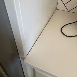Two Stone Slab & Tile - This is how they left my counter...huge gap