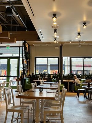 True Food Kitchen by null