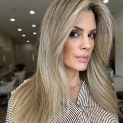 Nicole Frances Salon - Champagne blonde by Nicole